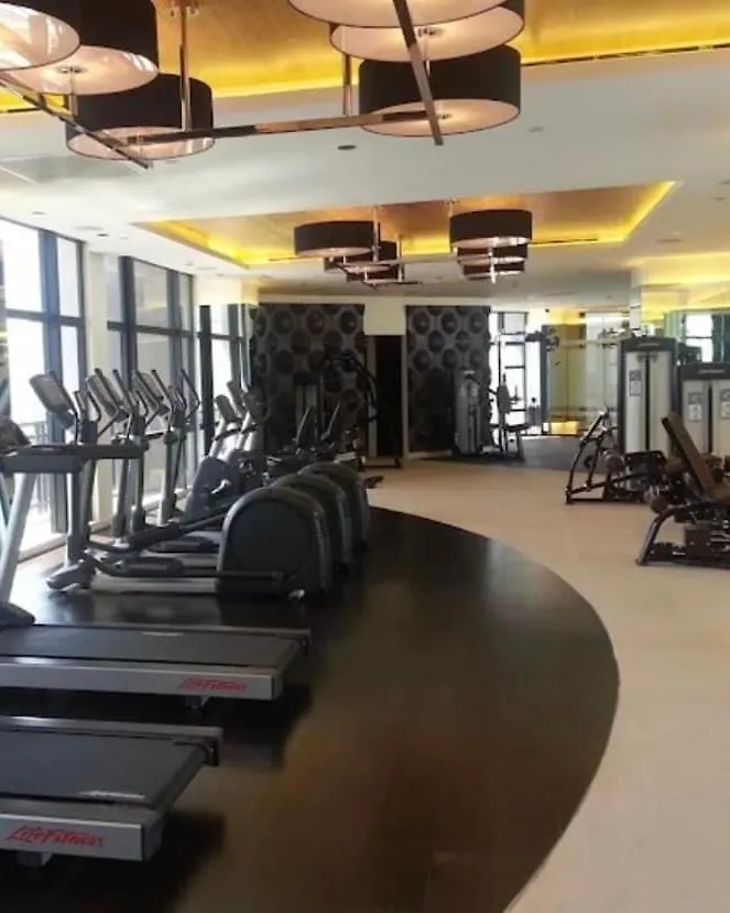 The Gramercy Residences New Sleek 1Br Suite, 600Mbps Wifi, Netflix & Free Amenities Manila Philippines