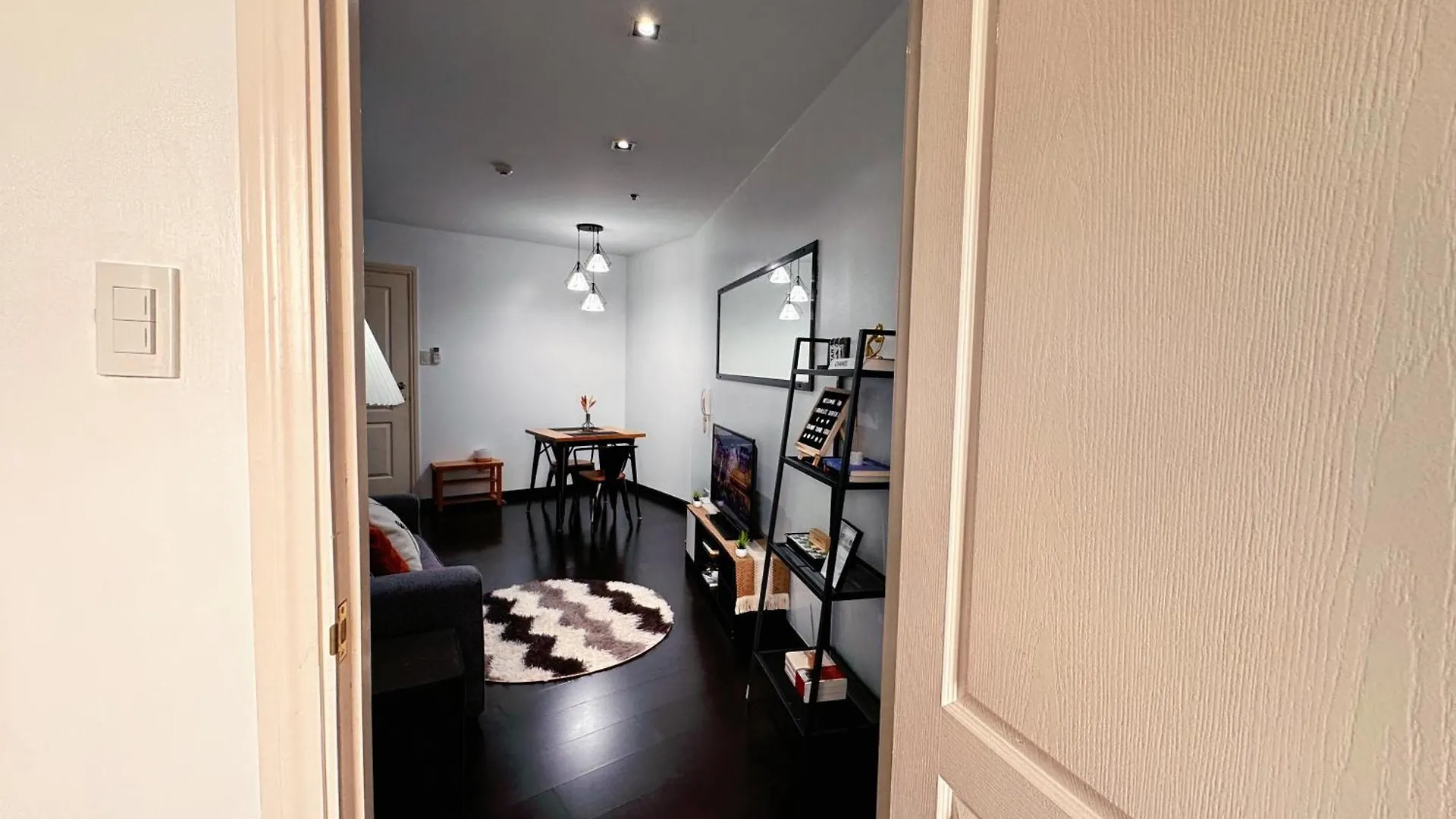 The Gramercy Residences New Sleek 1Br Suite, 600Mbps Wifi, Netflix & Free Amenities Manila