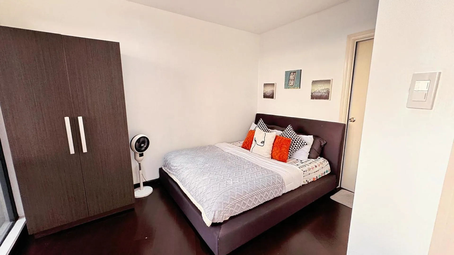 The Gramercy Residences New Sleek 1Br Suite, 600Mbps Wifi, Netflix & Free Amenities Manila 5*,