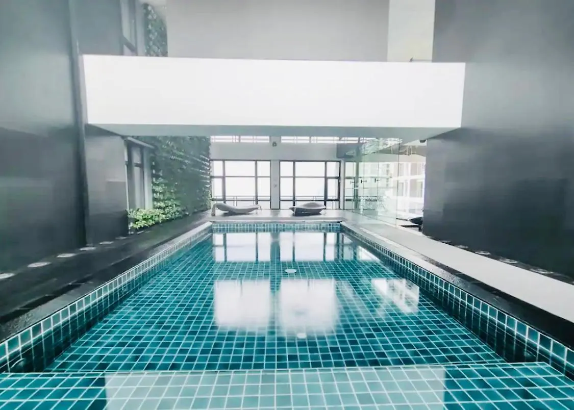 The Gramercy Residences New Sleek 1Br Suite, 600Mbps Wifi, Netflix & Free Amenities Manila Hotel