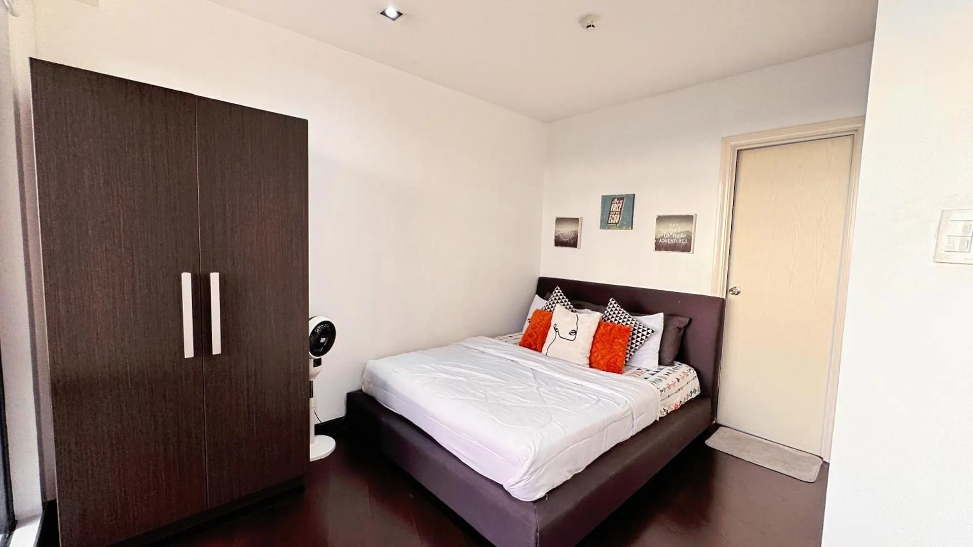 ***** Hotel The Gramercy Residences New Sleek 1Br Suite, 600Mbps Wifi, Netflix & Free Amenities Manila Filippinerne
