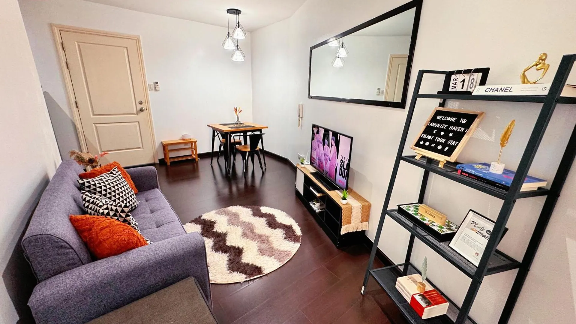 The Gramercy Residences New Sleek 1Br Suite, 600Mbps Wifi, Netflix & Free Amenities 마카티