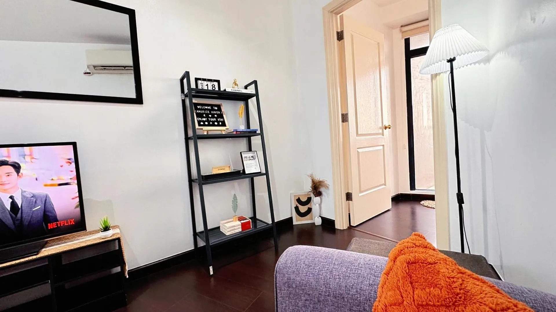The Gramercy Residences New Sleek 1Br Suite, 600Mbps Wifi, Netflix & Free Amenities Manila Philippines